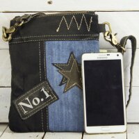 Sunsa kleine Umhängetasche aus recycelter Jeans und schwarzem Canvas.