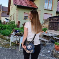 Sunsa Damen Handy Tasche, kleine vegane Umhängetasche aus Upcycling Jeans & Canvas. Vegan Cross Over bag in Vintage Stil