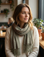 Winter scarf light gray