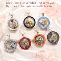 Set aus 11 Halsketten mit Glasmedaillon und Füllung von 7 Charms-Mix